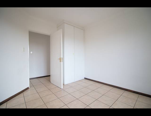 2 BEDROOM APARTMENT FOR SALE IN NOORDWYK